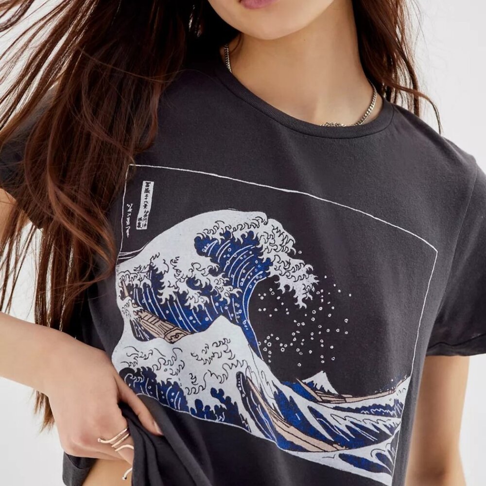 Future State The Great Wave Graphic Tee - Picture 5 of 8